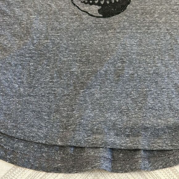 Chrldr Skull with Neon Yellow Stars Grey Tank Top - Picture 2 of 6